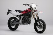 2010 Husqvarna SM 125S photo